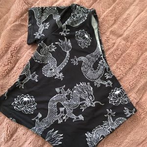 One shoulder crop top